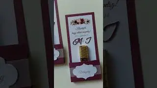 Elegant wedding place cards and wedding favors
