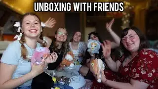 Unboxing Matching Blindboxes with my Friends