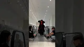 what are they doing?😂 #funny #top #prank #comedy #gameplay #jokes #shortvideo