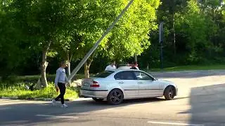 Poliţia patrulare v&icirc;na &icirc;n loc periculos la marginea urbei - Curaj.TV