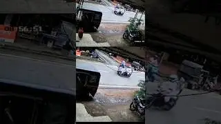 whose mistake was this?? #bike  #shots #kerala #accident #traffic #viral