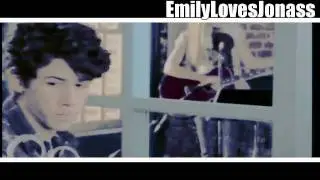 Nick/Macy;Invisible