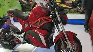Okinawa OKI100 Li-Ion Mobike, 100 km/h speed, 150 km range - Auto Expo 2018 #ShotOnOnePlus
