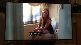 Julianne Moore on the toilet