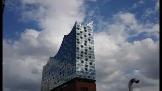 Walking in Hamburg HafenCity 4K 2018 Realtime tour