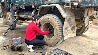 Replacing a broken starter motor and removing a broken screw isn't as simple as you think.
