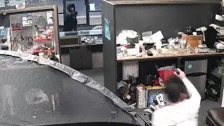 Security footage shows Mesquite jeweler defending himself in shootout with armed robbers