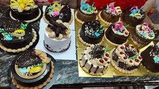 Mr. Safat cake chef is live! beautiful chocolate cake kaise banaen half kg #cake #livevideo #india