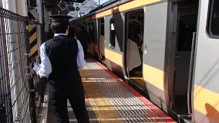 中央線三鷹駅での女性車掌動作MT１