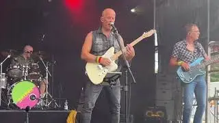 SKUNK speelt Nachtzuster en Belle Helene op Puddingpop 2025
