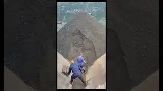 Barge unloading | Satisfying VIdeo | Relaxing video