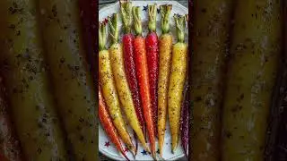 🥕 Carrots Weren&rsquo;t Always Orange?! #carrots #heirloomvegetables #gardeninghistory #weirdhistory