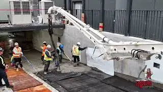 Sany 32ZZ booming down a parking ramp