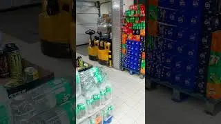 Podgląd zaplecza Biedronka 🐞 Oława 🐷🤪