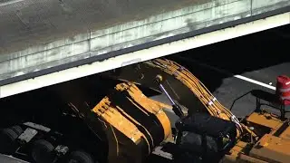 Traffic halts in Wildwood after semi hits bridge