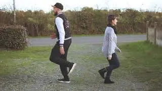 Mélanie et Thomas, Les tutos Lindy - Pas de base kick