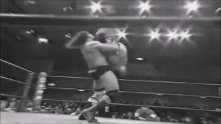 Mike Awesome - Sitout Awesome Bomb [FMW 1997]