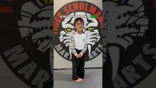 How to throw a low kick! #mma #ufc #martialarts #kidsclass #kickboxing #kickboxingclass