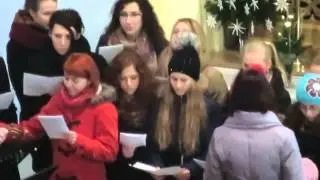 Kol&iacute;nsk&aacute; hymna, Venimus adorare eum, schola Hluč&iacute;n