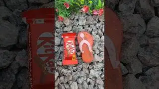 Nestle KitKat Chocolate with sleeper Heart Gems #shorts #nestle #kitkat #chocolate #gemscandy