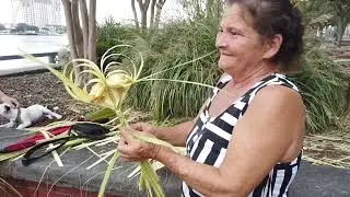 Interesting People &ldquo; Savannah Rose&rdquo; Palm Leaf Artist Creates The Savanna Rose