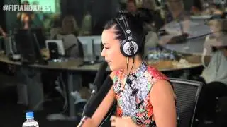 Katy Perry MOVED by Kids in Hospital