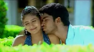 Allari Naresh Propose to Mounika Best Love Scene || Maa Alludu Very Good Movie || Shalimar Cinema