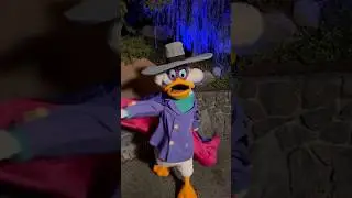 Darkwing Duck at Disney Channel Nite #disneyland #darkwingduck #disneychannelnite #disney