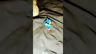Sonic turns into Mario.