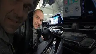 Apple Carplay, Android Auto Toyota C-HR