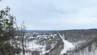 Frozen Waterfall Hike 5084 You can hear yourself think？#canadaontheroad #toronto #shorts