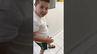 How to walk and how to walk with one shoe!!