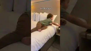 What happens when your TODDLER ANSWERS the PHONE 🤣 #shorts #parenting