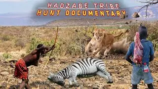 Meet Baboon Monkey Eating Tribe || Most Epic Hunts || Full Documentary🌵💥