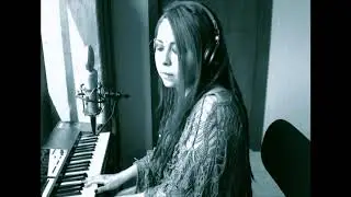 Mafer Labastida  - No Escape (Acoustic, Live At Home)