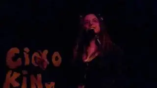 Perfomance Perlongher de Marian Pe, C&eacute;sar Fragale en el GBA ciclo King Kong 17/11/19
