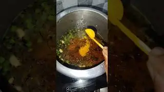 You guys should also try this recipe, it tastes very tasty 😋😋 Matar Pulao #trendingshorts #shorts