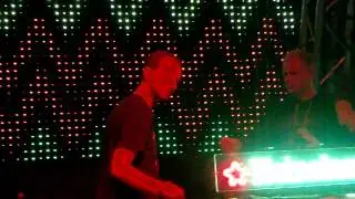 Felix Kroecher - Geht ab - Pressure 04.04.2010 - Neumarkt - Elektrofestival