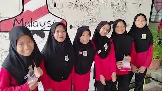 Bingkisan Kenangan Ustazah Sofiah Bt Malim di SKTW