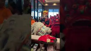 Ming Seafood Restaurant had Lion dance to celebrate Chinese New Year (13)
