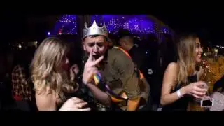 Playground Bar & Lounge