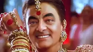 Mr. Bean as Aishwarya Rai from Devdas &ldquo;Do la re&rdquo;