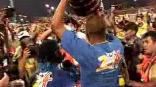 Gilberto Silva lifts Copa America