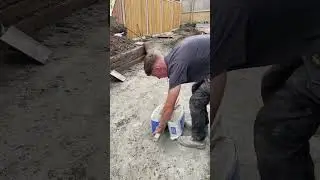 How to cut a bag of cement in half - apprentice living in 2030