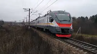Электропоезд ЭП2Д-0069 Отправляется с платформы 192 км БМО