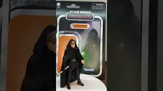 Star Wars The Vintage Collection Luke Skywalker (Imperial Light Cruiser) from the Mandalorian.