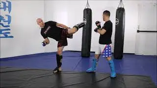 Lead Leg Hook Kick!! #mma #karate #taekwondo