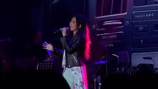 18-04-15 (HD)閻奕格 - 亦敵亦友 (原唱：閻奕格) @ 我有我自己台北音樂會