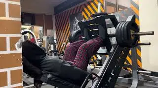 Bulking series ￼DAY 11 // LEG 🦵DAY let&rsquo;s get started 🤬pain dekhata hu kya hote hain🤝😮&zwj;💨#youtube #gym