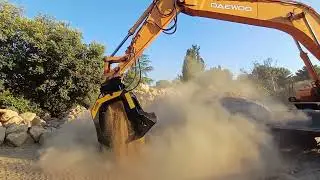 MB-S14 Screening Bucket France - Daewoo 210WV - 20x20 Plate